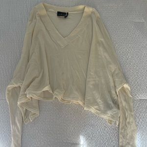 URBAN OUTFITTERS: FLOWY TOP